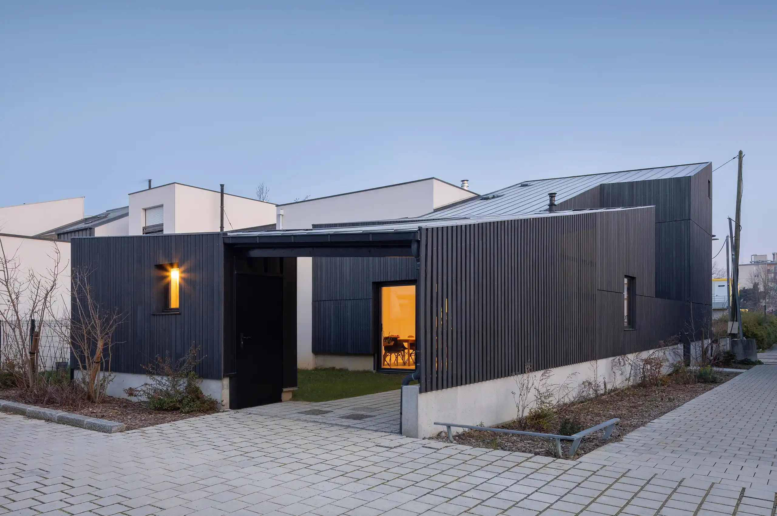 1-projet-maison-noire-rennes-ille-et-vilaine-35-bodenezlegallasalle-architectes-rennes-bretagne-2560×1700