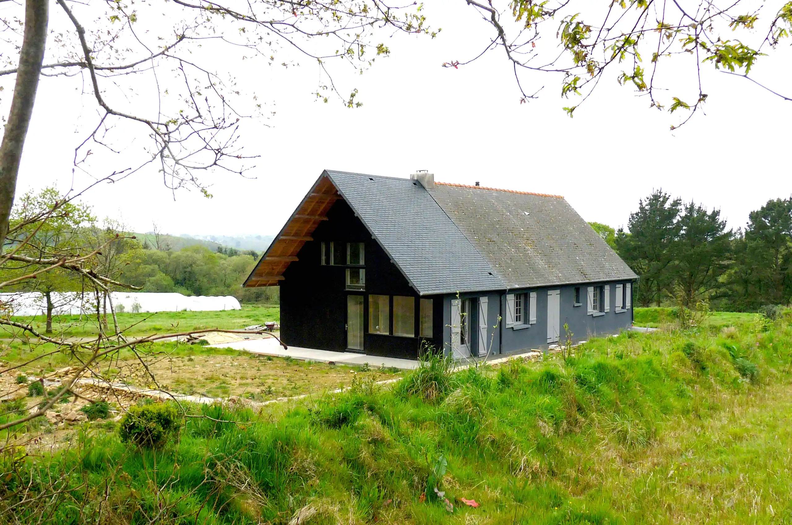 2-projet-maison-lostoen-dirinon-finistere-29-bodenezlegallasalle-architectes-rennes-bretagne-2560×1700