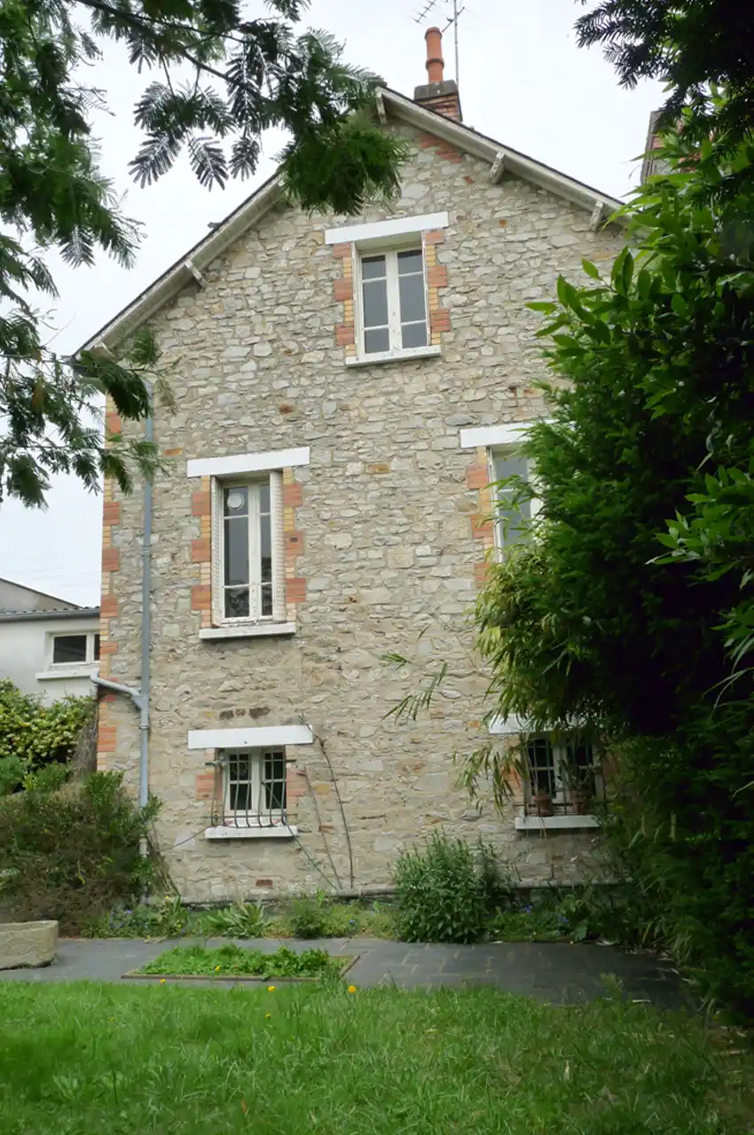4-projet-maison-soulevee-rennes-ille-et-vilaine-35-bodenezlegallasalle-architectes-rennes-bretagne-850×1280