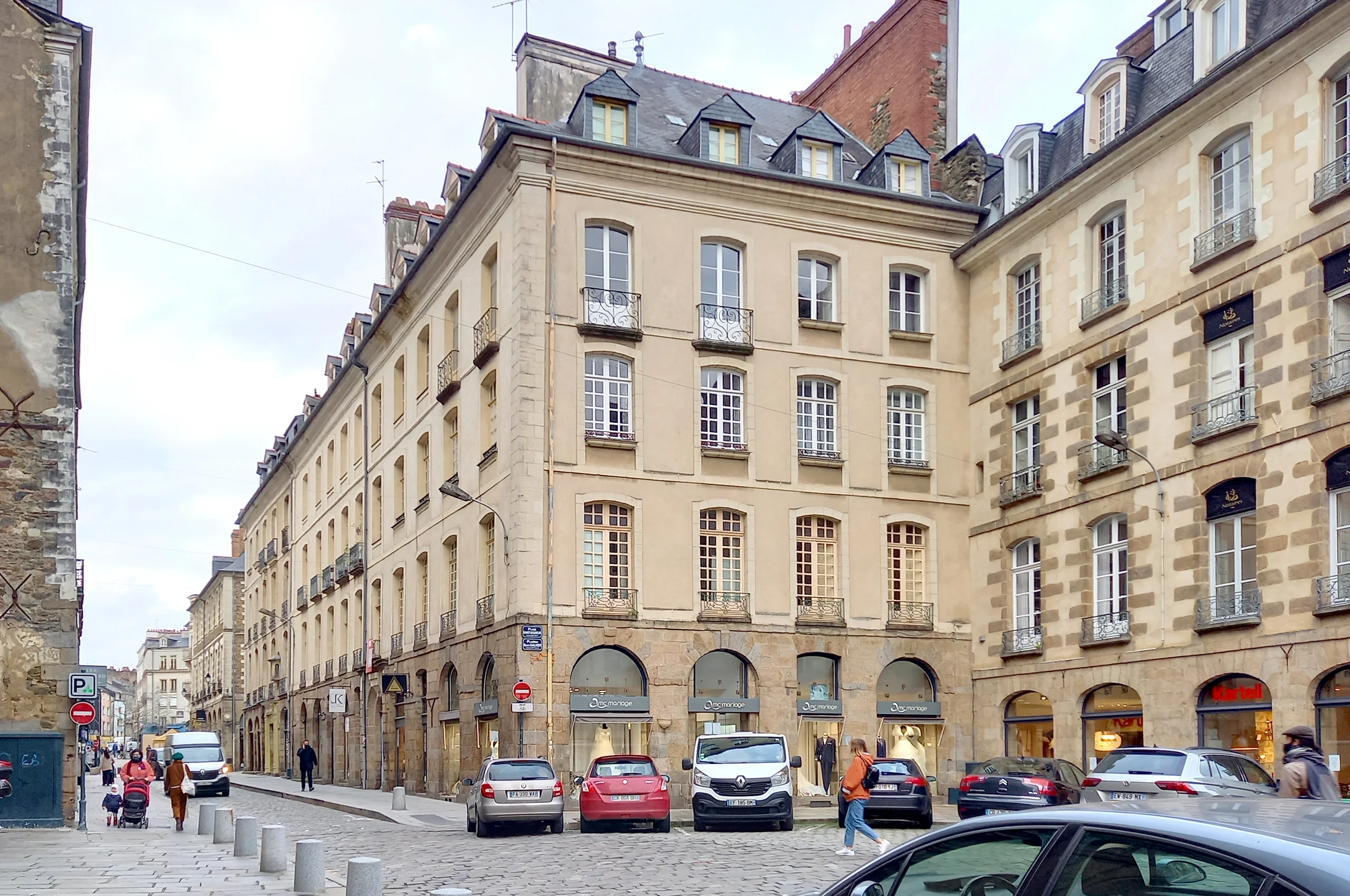 1-actualites-clisson-rennes-ille-et-vilaine-35-bodenezlegallasalle-architectes-rennes-bretagne-2560×1700 1-actualites-clisson-rennes-ille-et-vilaine-35-bodenezlegallasalle-architectes-rennes-bretagne-2560×1700